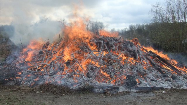 Osterfeuer2012_6